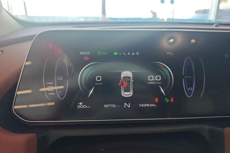 Used ORA Good Cat 2022 Morandi Edition 400km Standard Range Two-Week Young Enjoyment Version Lithium Iron Phosphate