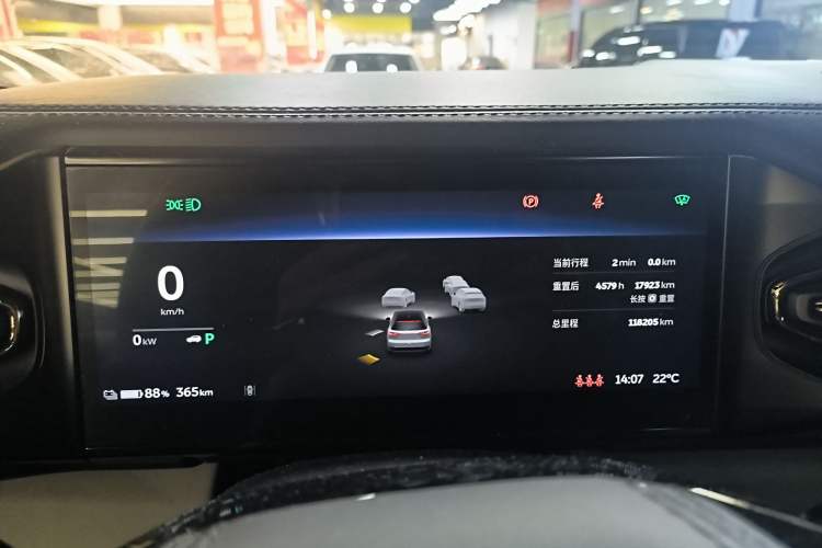 Used Nio ES8 2020 415 KM Signature Edition 7-Seater Version
