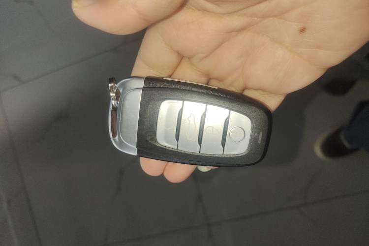 Used Hongqi H9 2022 2.0T Smart Connect Flagship Edition