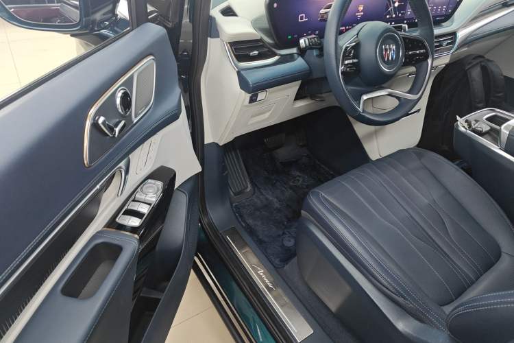 Used Buick Century 2023 2.0T Four-Seat Private Edition Driver Seat