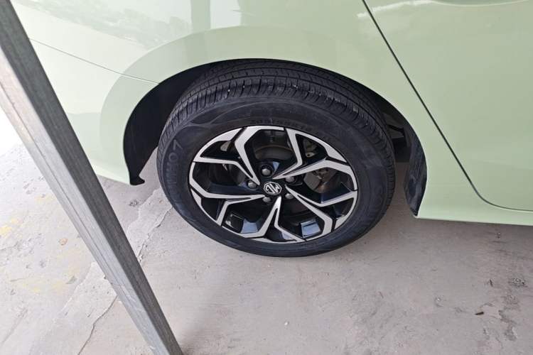 Used MG 5 2022 180 DVVT CVT Youth Flagship Edition Right Rear Wheel Hub