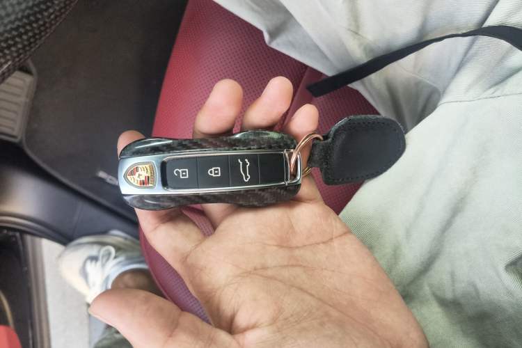 Used Porsche Cayenne E-Hybrid 2023 Cayenne E-Hybrid 2.0T Platinum Edition