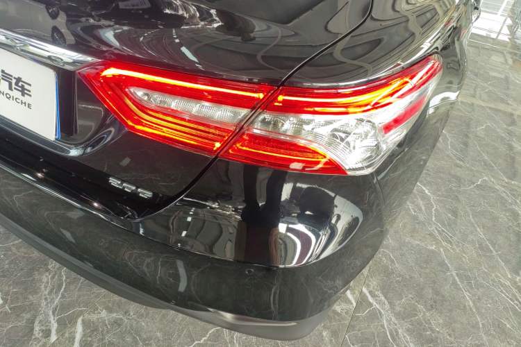 Used Toyota Camry 2021 2.0G Luxury Edition