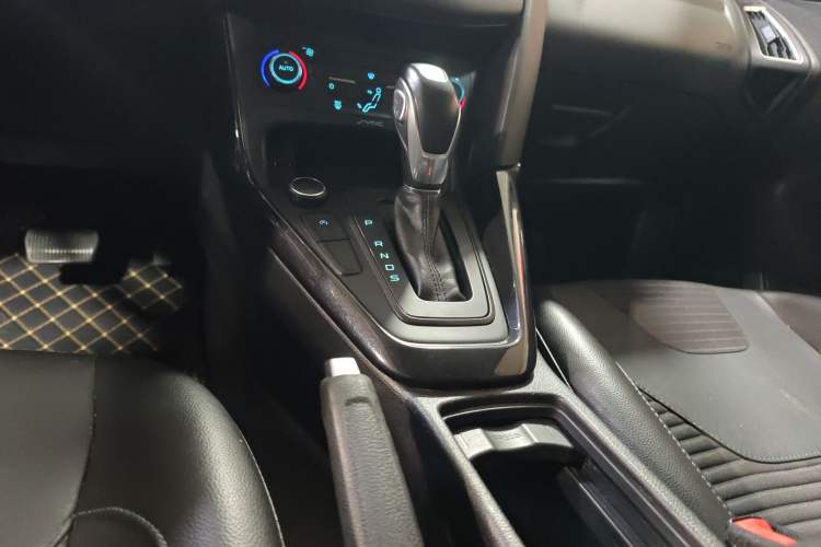 Used Ford Focus 2017 Hatchback EcoBoost 180 Automatic Elite Model
