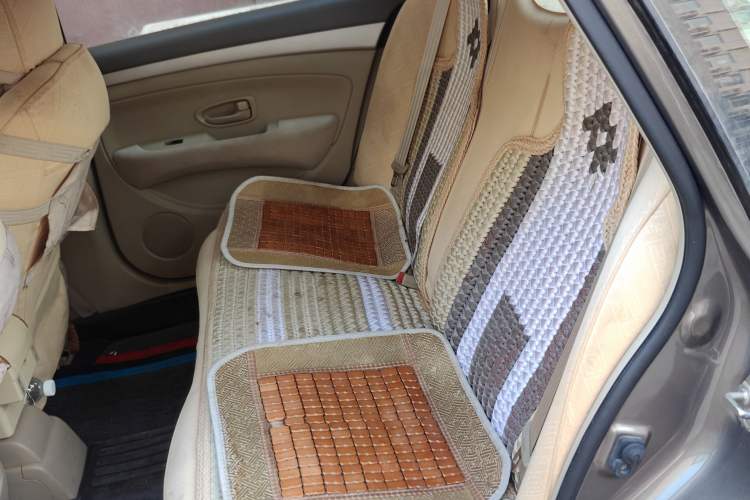 Used Nissan Sylphy 2012 Classic 1.6XE Manual Comfort Edition Left Rear Seat