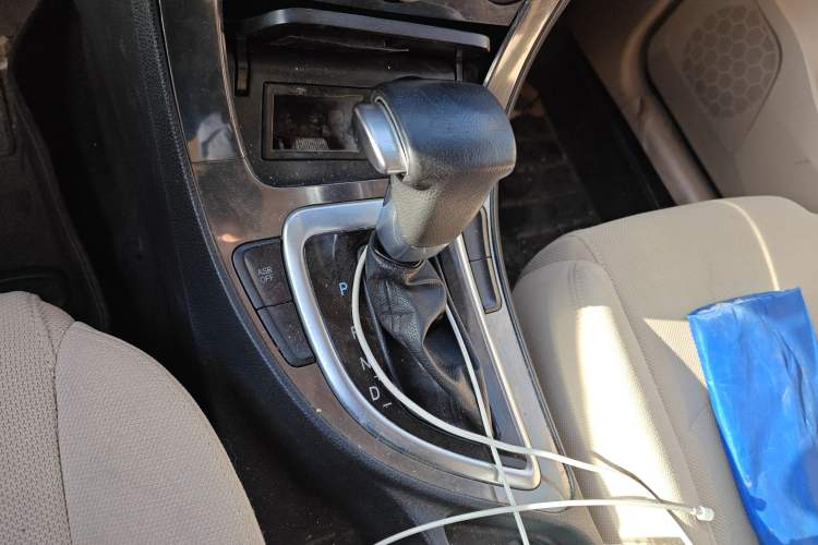 Used Brilliance V5 2012 1.6L Automatic Luxury Version