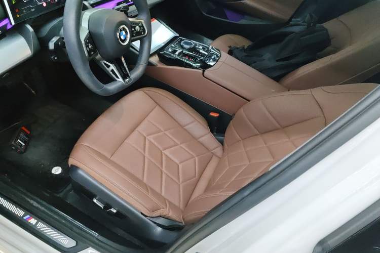 Used BMW 5 Series 2024 530Li xDrive M Sport Package