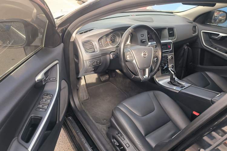 Used Volvo S60 2019 S60L T3 Intelligent Upgrade Edition