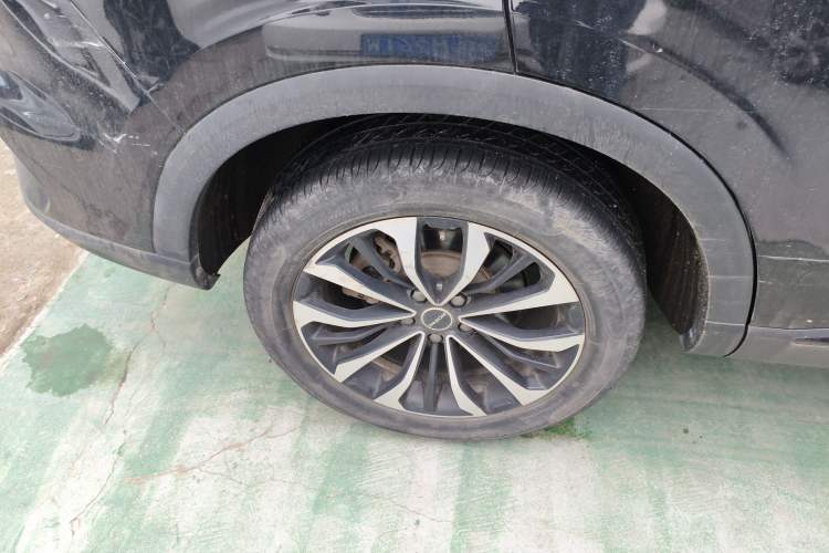 Used Roewe RX5 MAX 2021 Supreme Series 300TGI Automatic Luxury Cabin Edition Right Rear Wheel Hub