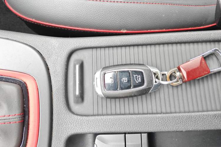 Used Hyundai ENCINO 2019 1.6T Iron Man Edition
