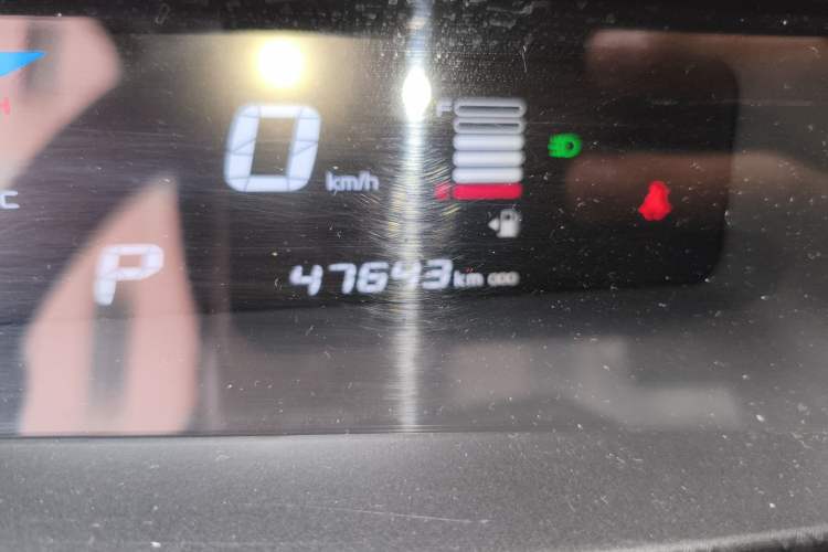 Used Geely Auto Vision X1 2017 1.3L Automatic Player Edition Odometer Close Up