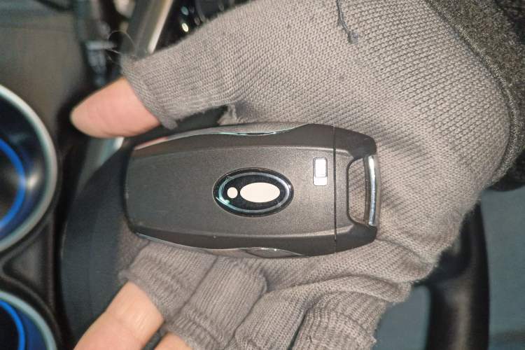 Used ORA Black Cat 2022 301km "Cute Pet" Version – Lithium Iron Phosphate