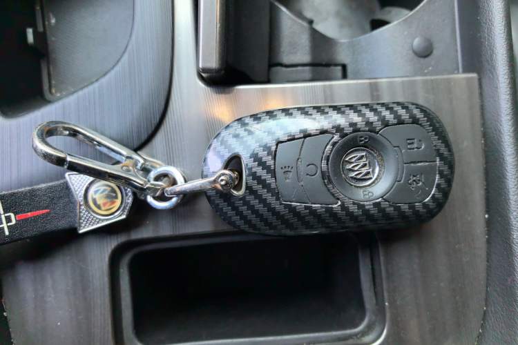 Used Buick LaCrosse 2021 552T Luxury Version
