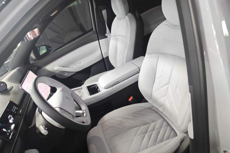 Used Nio ES6 2025 75 kWh