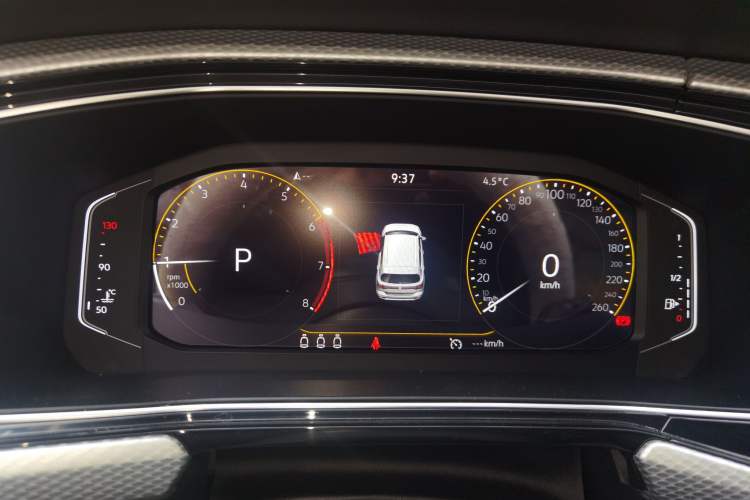 Used Volkswagen Tacqua 2021 1.5L Automatic 30th Anniversary Edition