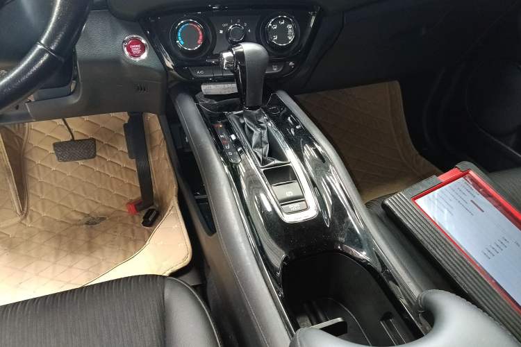 Used Honda Vezel 2018 1.5L CVT 2WD Technology Elite Model Gear Lever