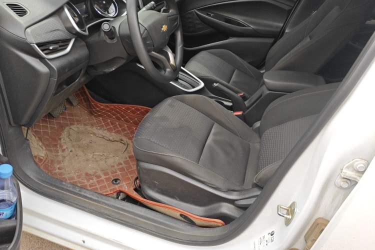 Used Chevrolet Cavalier 2021 325T Automatic Enjoyment Edition Left Front Seat