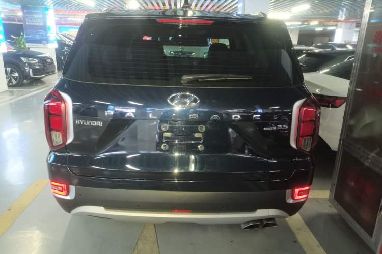 Used Hyundai Palisade 2021 3.5L Automatic 4x4 GLS
