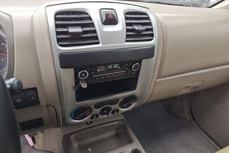 Used JMC Baodian 2013 2.8T Two-Wheel Drive Comfortable Value Edition JX493ZLQ4F
