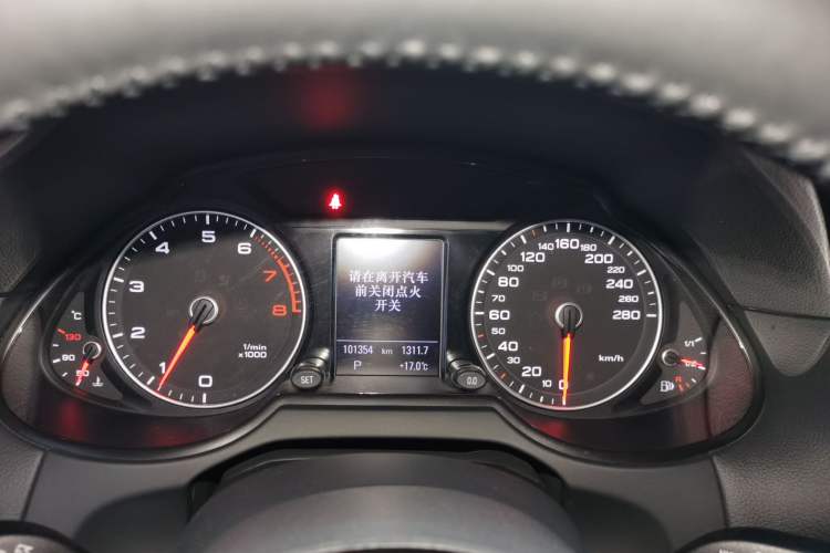 Used Audi Q5 2017 Plus 40 TFSI Technology Model
