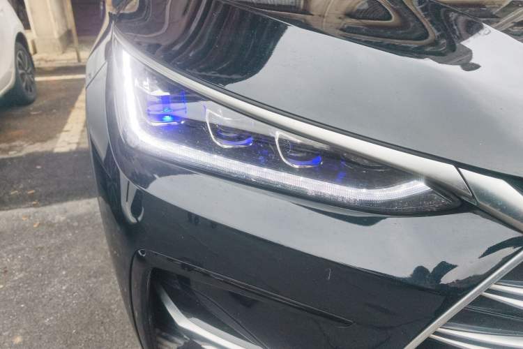 Used BYD Tang New Energy 2021 DM-i 112KM Prestige Model