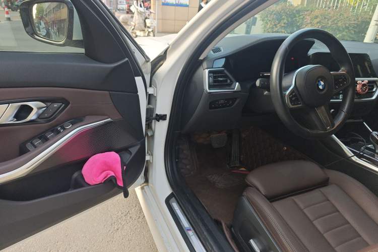 Used BMW 3 Series 2020 Restyled 325Li M Sport Package
