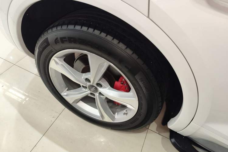 Used Audi Q5L 2018 40 TFSI Prestige Edition China V