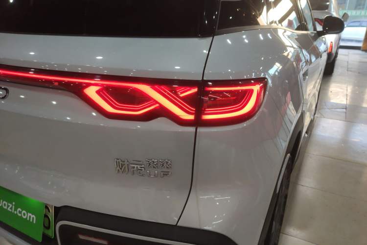 Used BYD Yuan UP 2024 401 km Active Version
