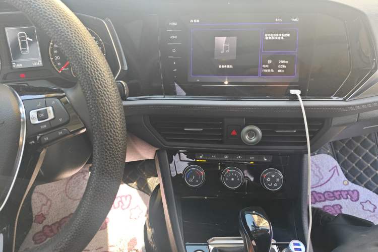 Used Volkswagen Sagitar 2020 280TSI DSG Comfort Version China VI Standard Audio And AC Panel