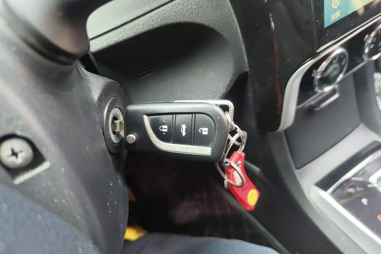 Used Toyota Corolla 2017 Revised Version 1.2T S-CVT GL