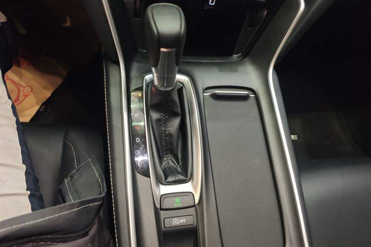 Used Honda Inspire 2022 260TURBO Elegant Edition Gear Lever