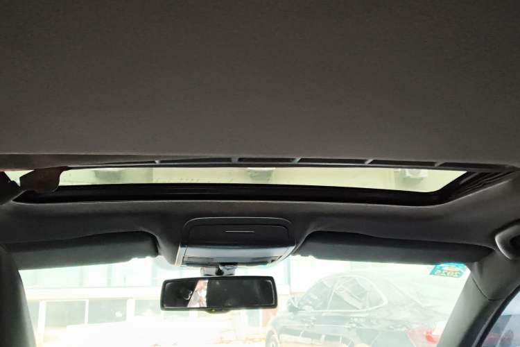 Used Volkswagen Sagitar 2013 2.0 TSI GLI Headliner