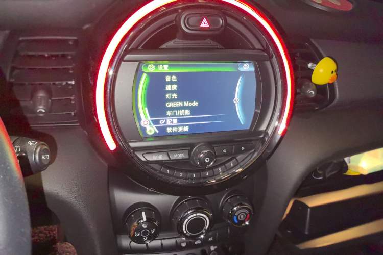 Used MINI MINI 2016 1.5T COOPER Five-Door Edition