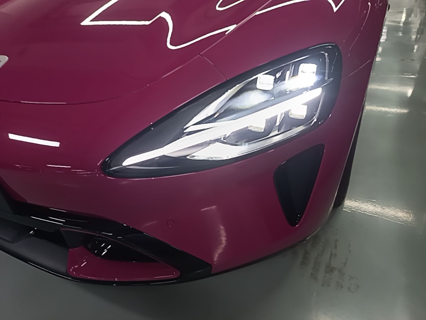 Xiaomi Auto SU7 2026 Model Max — снимка 8