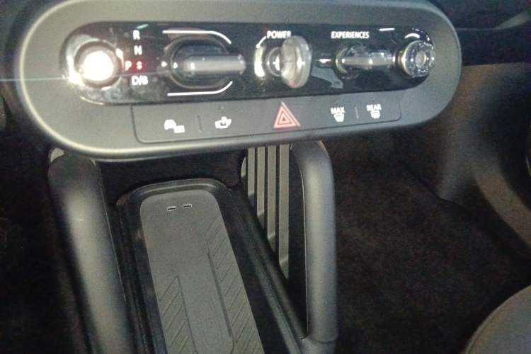 Used MINI Electric ACEMAN 2024 SE Racing Driver Gear Lever