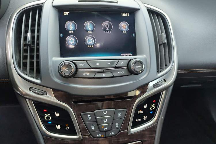 Used Buick LaCrosse 2013 2.4L SIDI Luxury Comfort Edition
