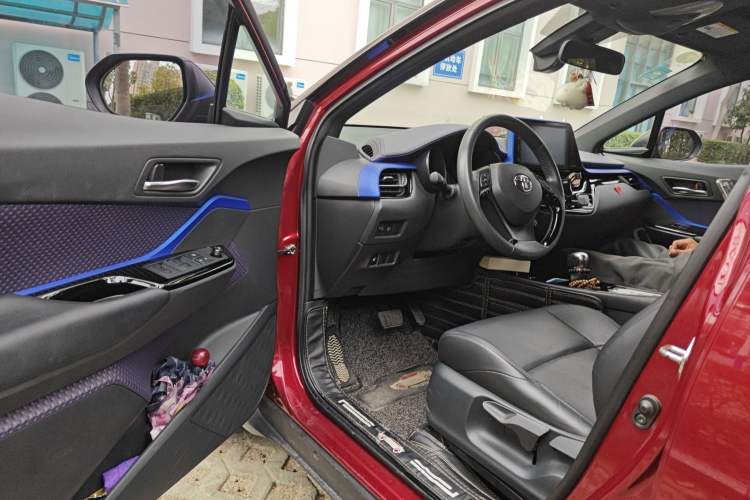 Used Toyota IZOA 2018 2.0L Yichi Edition China V Standard
