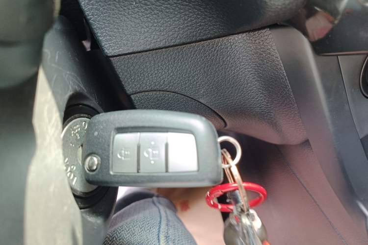 Used Nissan Sylphy 2024 Restyled Version 2 Classic 1.6XE CVT Comfort Edition Vehicle Key