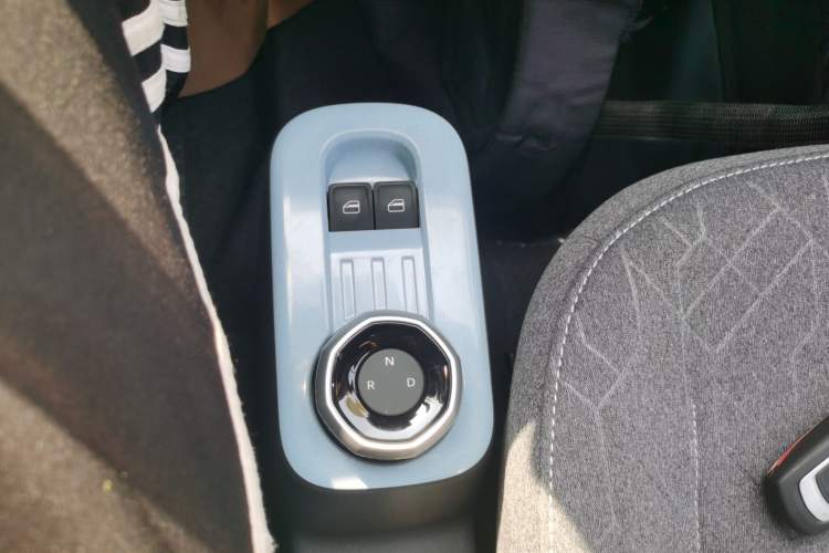 Used Geely Galaxy Panda 2024 Panda Mini 200km Endurance Bear