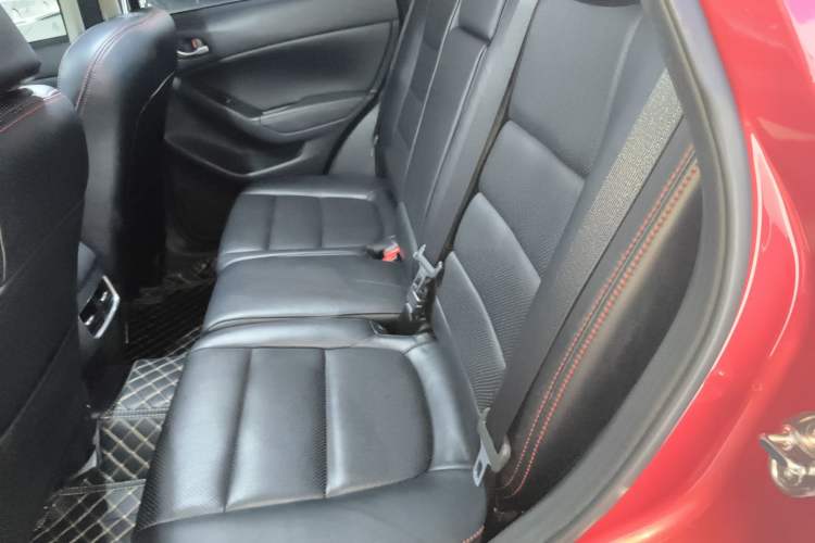 Used Mazda CX-5 2015 2.0L Automatic Two-Wheel Drive Urban Version
