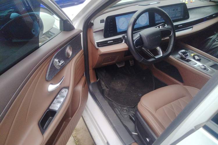 Used Chery Arrizo 8 2023 High-Performance Edition 2.0T DCT Powerfully Equipped