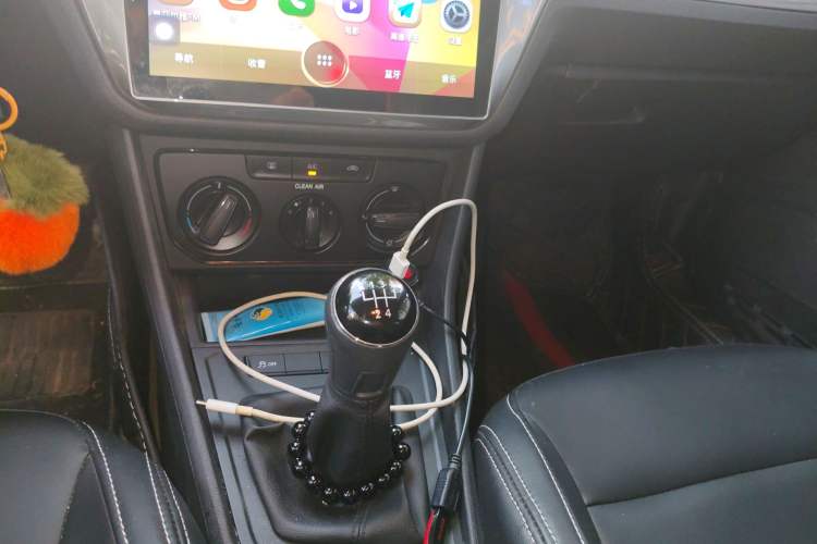 Used Volkswagen Lavida 2017 1.6L Manual Fashion Edition