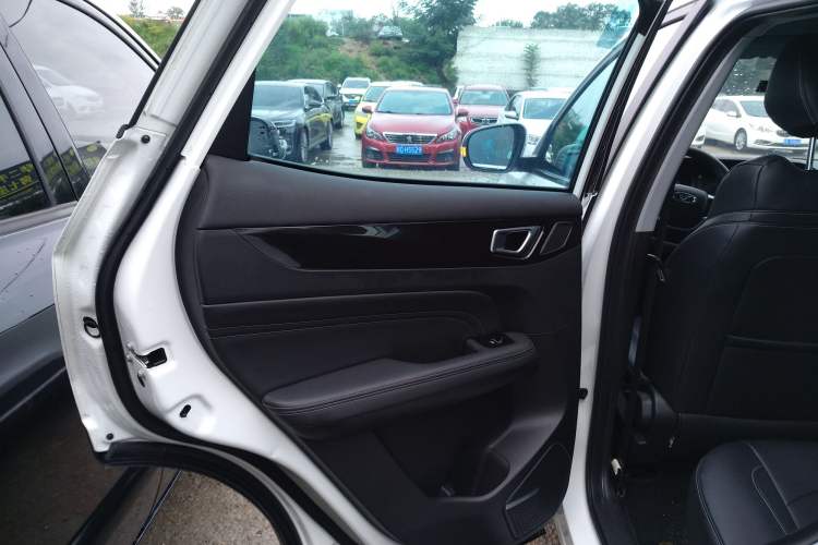 Used Cowin Xuanjie 2020 Revised Version 1.5L Manual - Yue