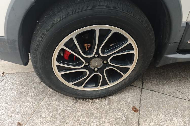 Used Haval H1 2015 1.5L Manual Luxury Model
