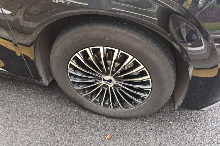 Used Denza D9 2024 DM-i 980 Four-Wheel Drive Flagship Model