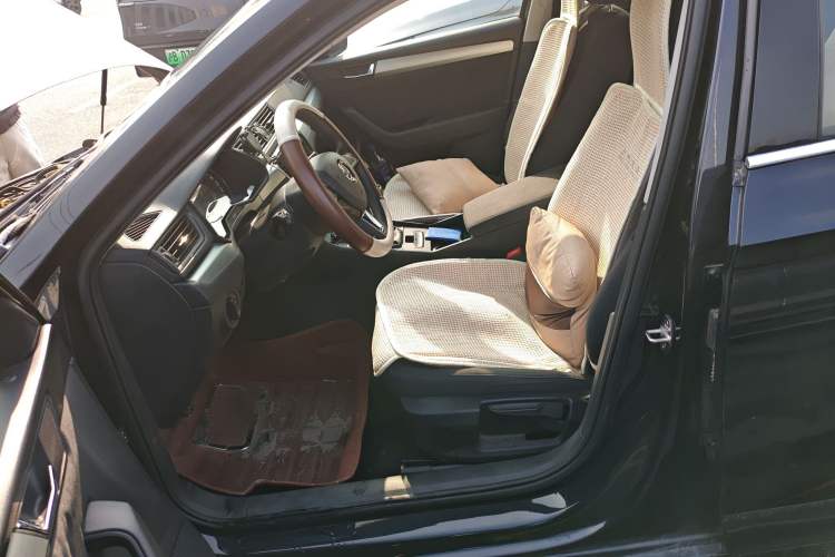 Used Skoda Superb 2016 TSI280 Manual Front-Drive Version