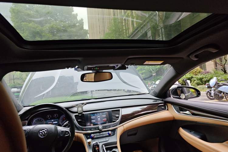 Used Buick LaCrosse 2016 20T Elite Edition Headliner