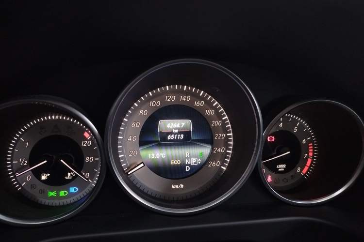 Used Mercedes-Benz E-Class 2015 Facelift E 200 L Sport Edition