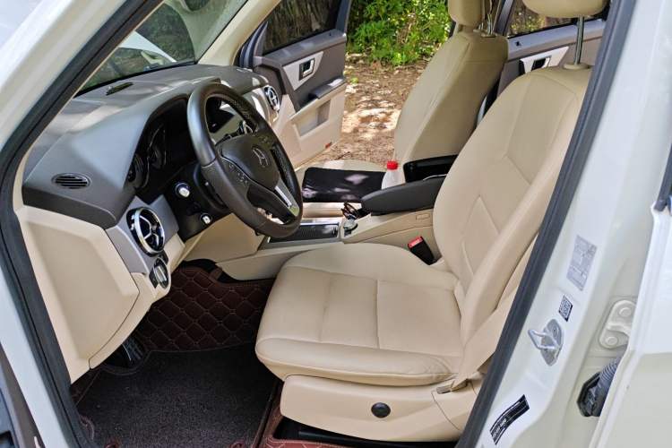 Used Mercedes-Benz GLK-Class 2014 GLK 260 4MATIC Dynamic Model
