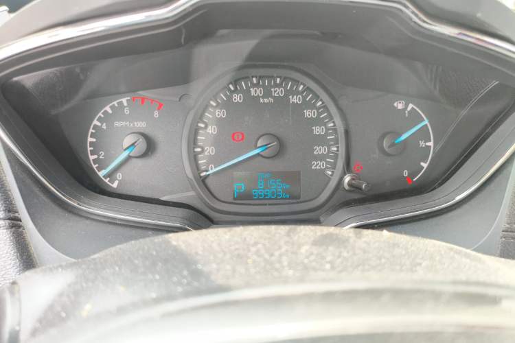 Used Ford Escort 2015 1.5L Automatic Fashion Model